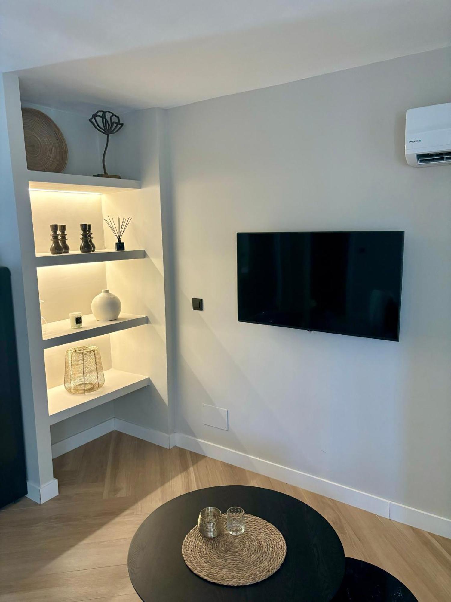Apartamento Amar - 150M From The Arenal Beach - Private Parking - Completely Renovated Γιαβέα Εξωτερικό φωτογραφία